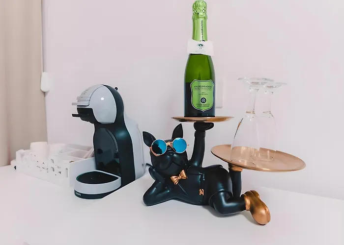 住宿加早餐酒店 La Tana Del Furlo